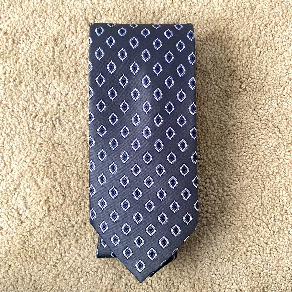 Jos. A bank gray necktie